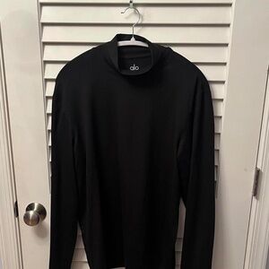 men’s black ALO YOGA conquer performance mock neck [M]